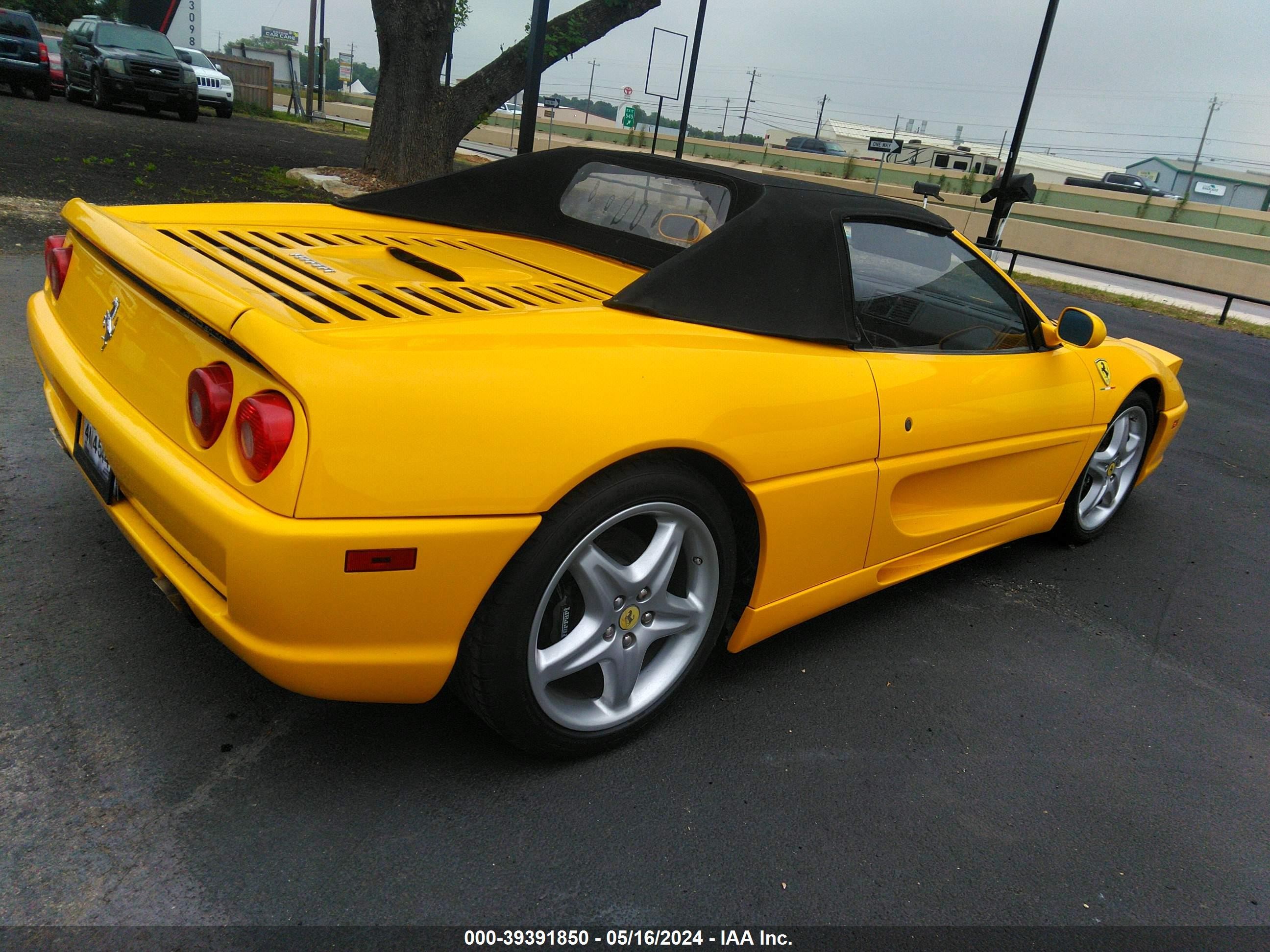 Photo 3 VIN: ZFFXR48A3V0107772 - FERRARI NULL 