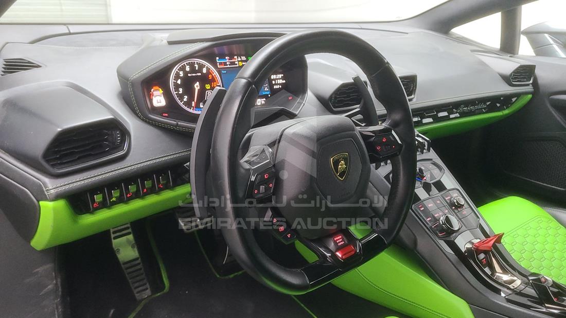 Photo 11 VIN: ZHWER1ZF6JLA09417 - LAMBORGHINI HURACAN 