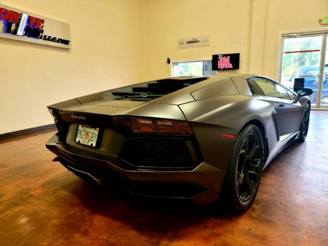 Photo 3 VIN: ZHWUC1ZD6CLA00926 - LAMBORGHINI AVENTADOR 