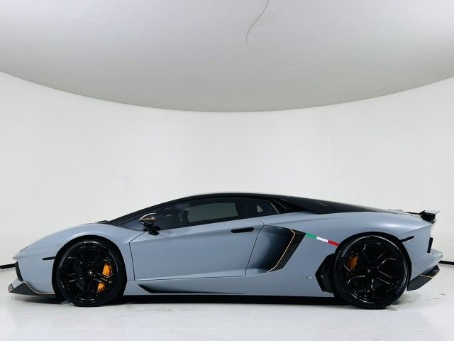 Photo 5 VIN: ZHWUC1ZDXCLA01206 - LAMBORGHINI AVENTADOR 