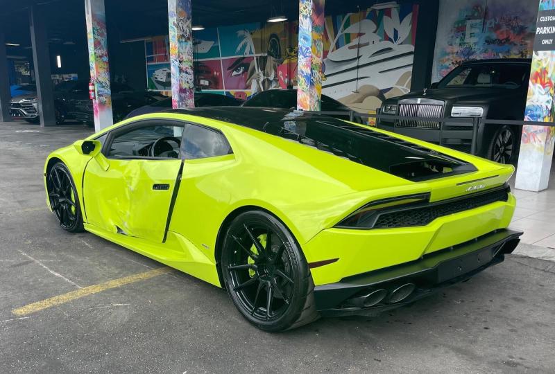 Photo 2 VIN: ZHWUC1ZF8FLA03140 - LAMBORGHINI HURACAN 