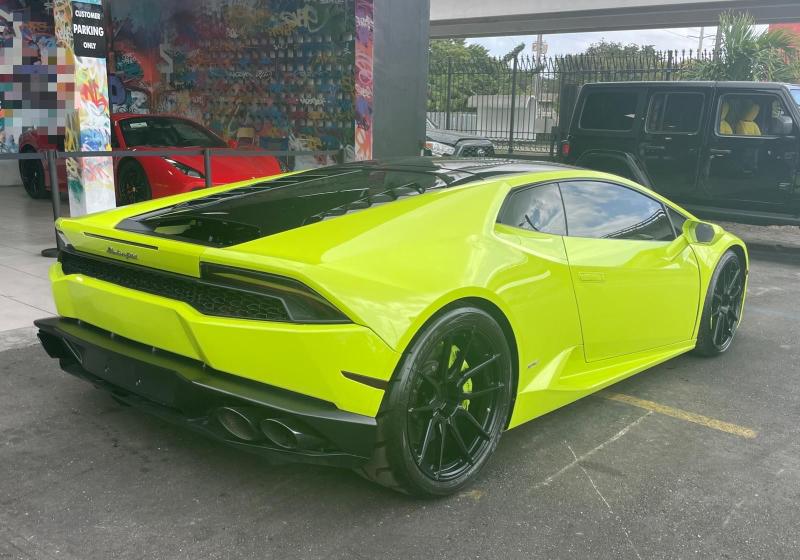 Photo 3 VIN: ZHWUC1ZF8FLA03140 - LAMBORGHINI HURACAN 