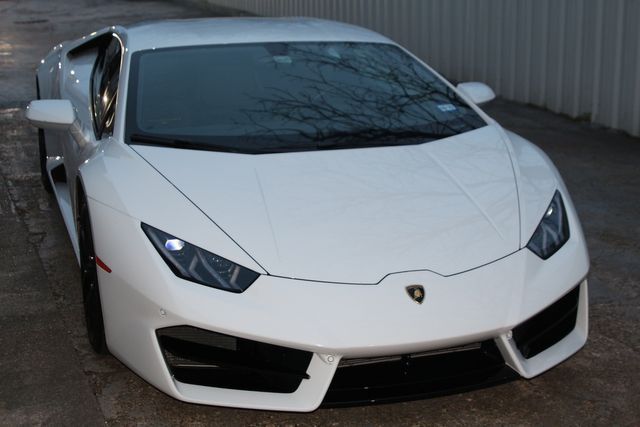 Photo 3 VIN: ZHWUC2ZF1KLA11922 - LAMBORGHINI HURACAN 