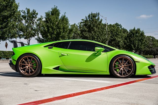 Photo 2 VIN: ZHWUC2ZF2HLA06656 - LAMBORGHINI HURACAN 