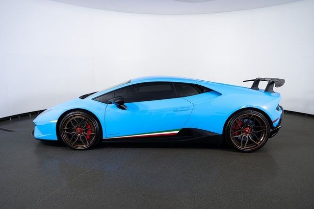 Photo 3 VIN: ZHWUD4ZF5JLA10179 - LAMBORGHINI HURACAN 