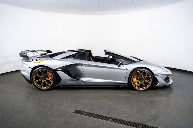 Photo 7 VIN: ZHWUN6ZDXMLA10769 - LAMBORGHINI AVENTADOR 