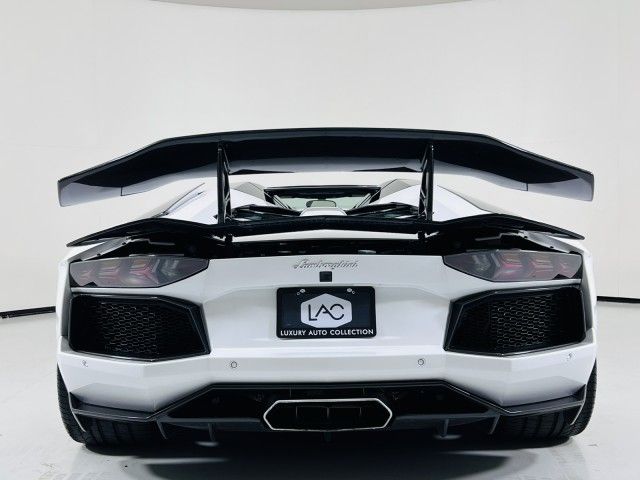 Photo 3 VIN: ZHWUR1ZD5ELA02328 - LAMBORGHINI AVENTADOR 