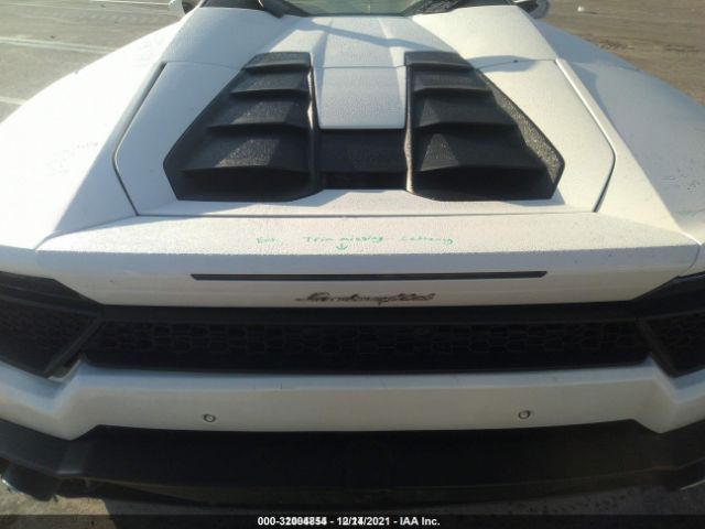 Photo 9 VIN: ZHWUR2ZF1KLA11532 - LAMBORGHINI HURACAN 