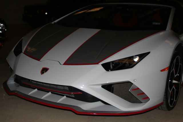 Photo 2 VIN: ZHWUT5ZF0MLA17795 - LAMBORGHINI HURACAN EVO 