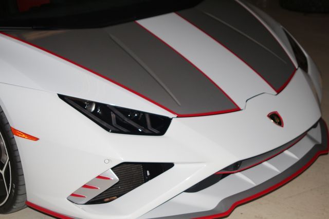 Photo 1 VIN: ZHWUT5ZF0MLA17795 - LAMBORGHINI HURACAN EVO 