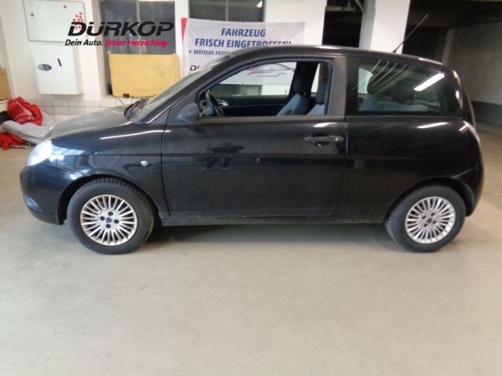 Photo 1 VIN: ZLA84300003258559 - LANCIA YPSILON 