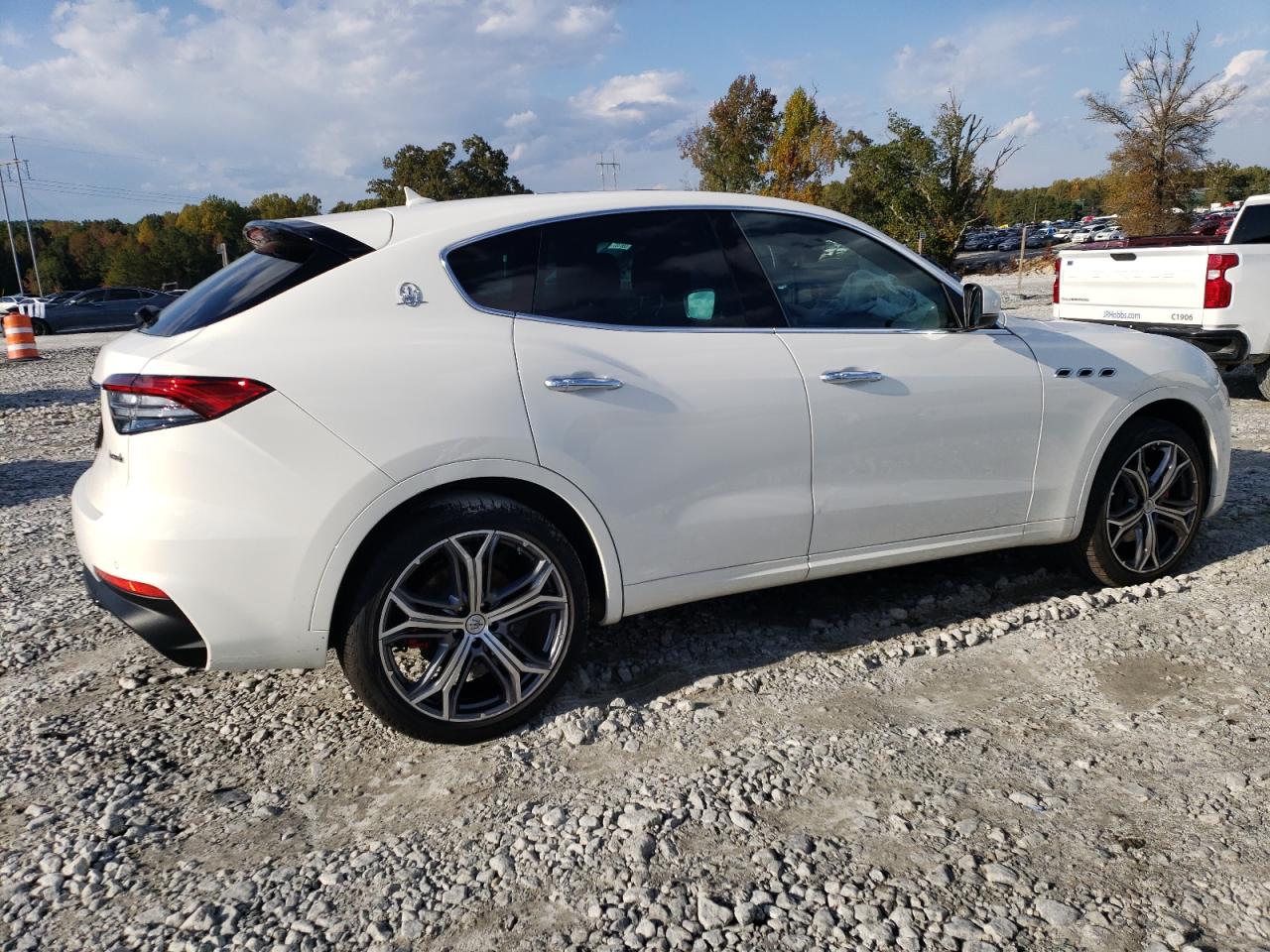 Photo 2 VIN: ZN661XUA0MX372498 - MASERATI LEVANTE 