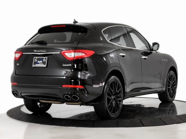 Photo 5 VIN: ZN661XUA1KX317572 - MASERATI LEVANTE 