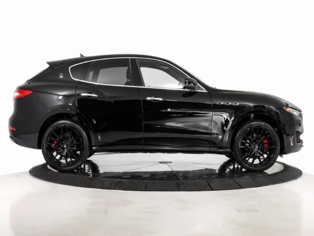 Photo 4 VIN: ZN661XUA1KX317572 - MASERATI LEVANTE 