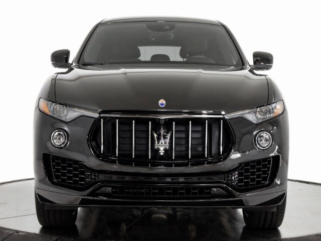 Photo 2 VIN: ZN661XUA1KX317572 - MASERATI LEVANTE 