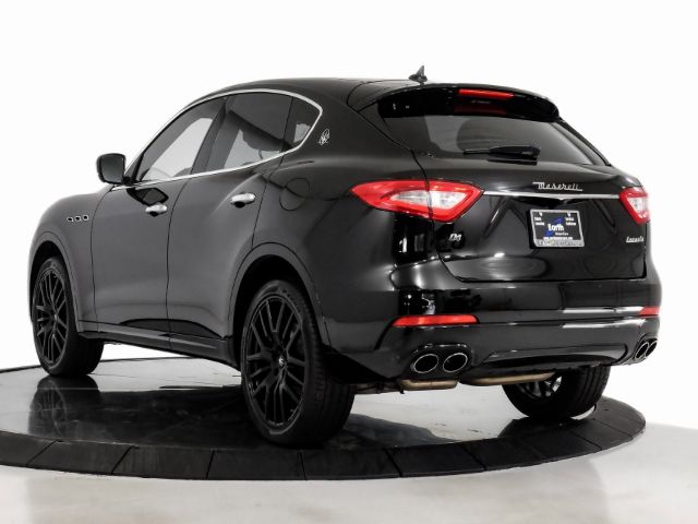 Photo 7 VIN: ZN661XUA1KX317572 - MASERATI LEVANTE 