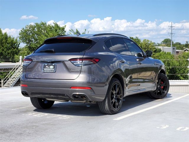 Photo 1 VIN: ZN661XUA1NX389103 - MASERATI LEVANTE 