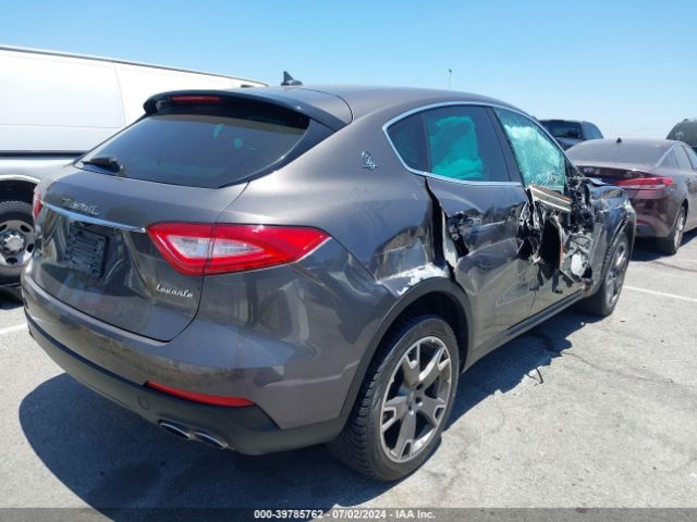 Photo 3 VIN: ZN661XUA2JX270521 - MASERATI LEVANTE 