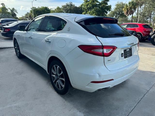 Photo 1 VIN: ZN661XUA2KX313868 - MASERATI LEVANTE 