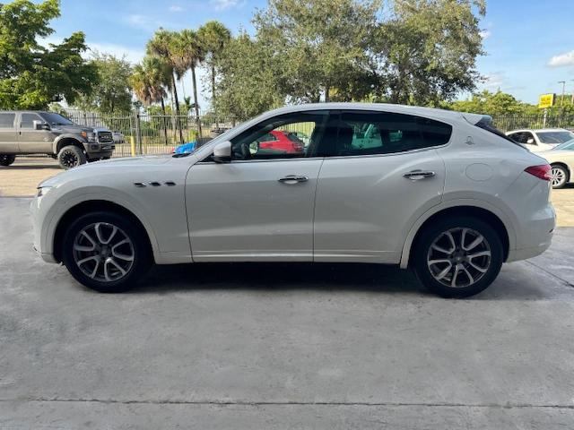 Photo 11 VIN: ZN661XUA2KX313868 - MASERATI LEVANTE 