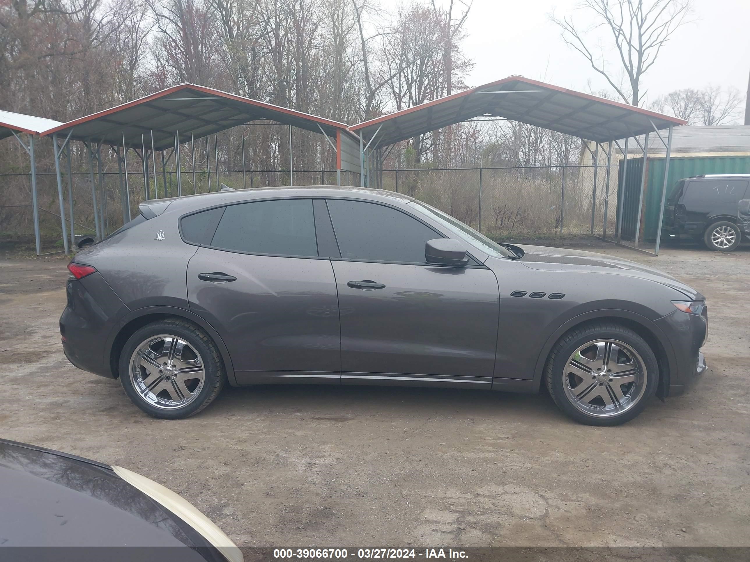 Photo 12 VIN: ZN661XUA2MX359655 - MASERATI LEVANTE 