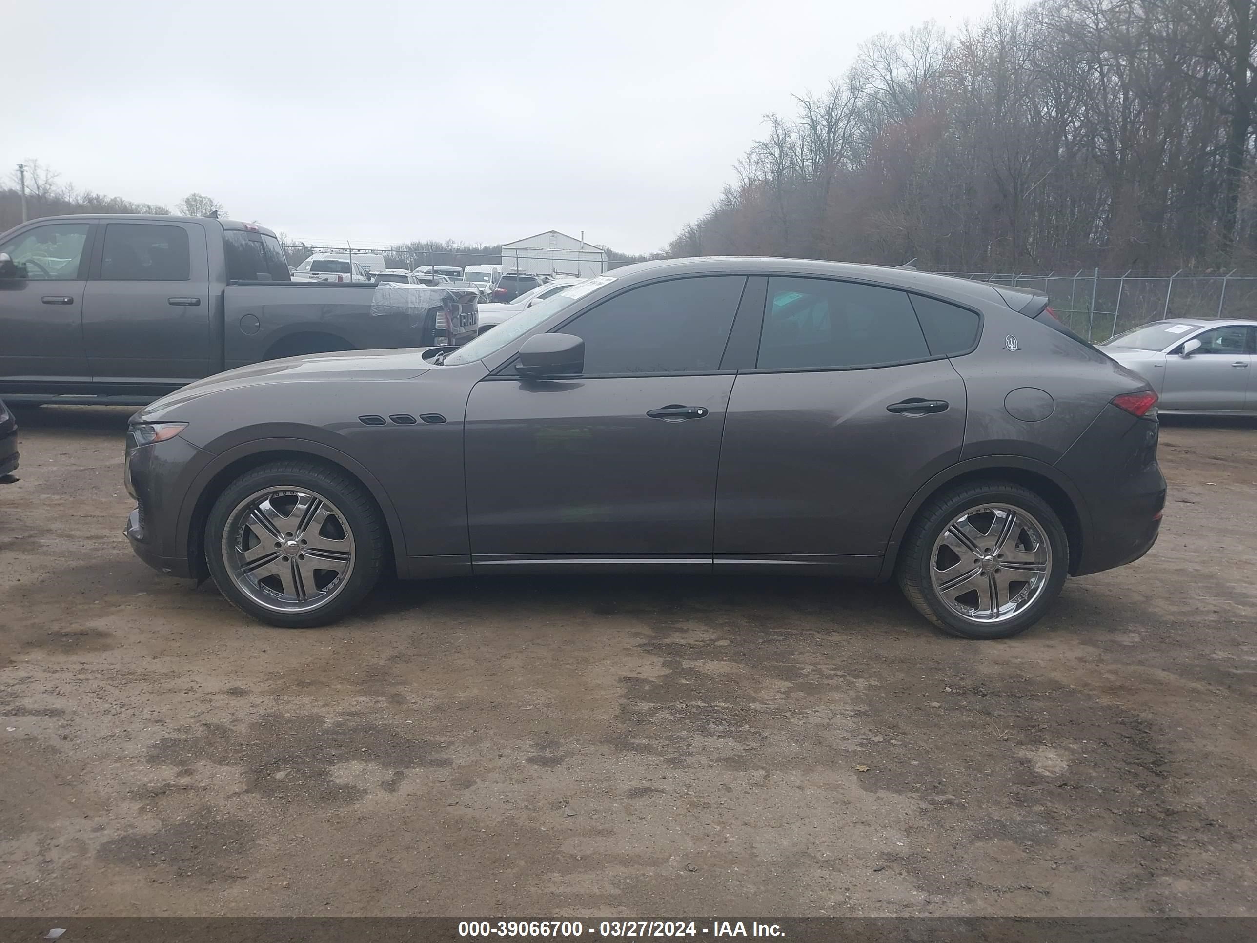 Photo 13 VIN: ZN661XUA2MX359655 - MASERATI LEVANTE 