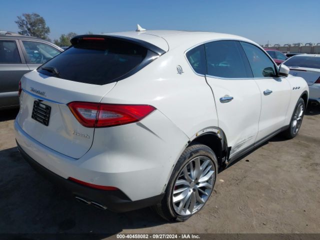 Photo 3 VIN: ZN661XUA3JX291541 - MASERATI LEVANTE 