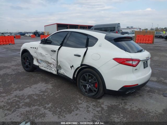 Photo 2 VIN: ZN661XUA4JX276093 - MASERATI LEVANTE 