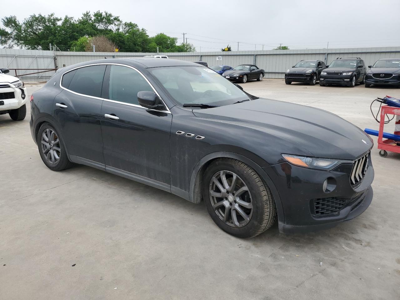 Photo 3 VIN: ZN661XUA6JX294370 - MASERATI LEVANTE 