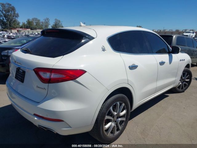 Photo 3 VIN: ZN661XUA6KX333329 - MASERATI LEVANTE 