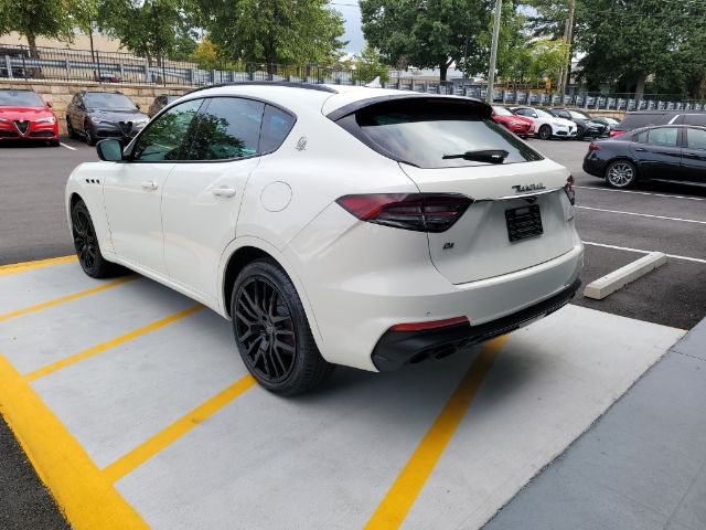 Photo 2 VIN: ZN661XUA7MX357819 - MASERATI LEVANTE 