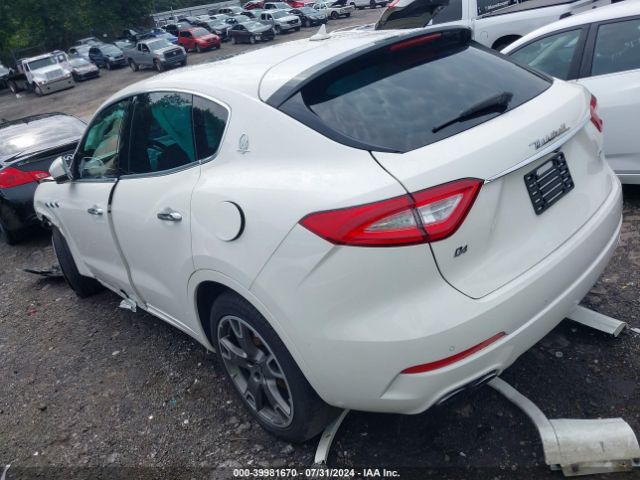 Photo 2 VIN: ZN661XUA8KX332747 - MASERATI LEVANTE 