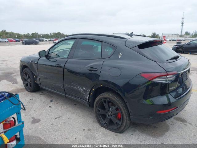 Photo 2 VIN: ZN661XUA8NX393388 - MASERATI LEVANTE 