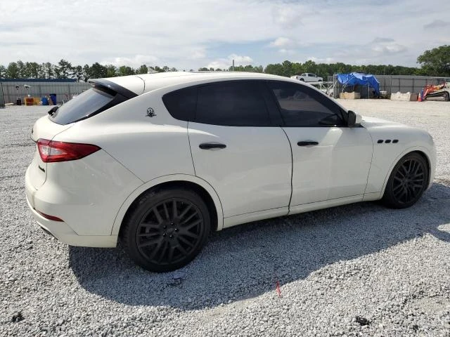 Photo 2 VIN: ZN661XUA9HX231404 - MASERATI LEVANTE 