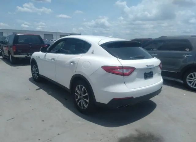 Photo 2 VIN: ZN661XUA9HX231421 - MASERATI LEVANTE 