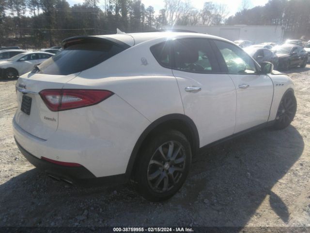 Photo 3 VIN: ZN661XUA9JX292127 - MASERATI LEVANTE 