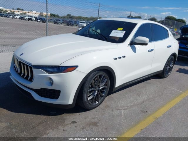 Photo 1 VIN: ZN661XUA9JX302087 - MASERATI LEVANTE 