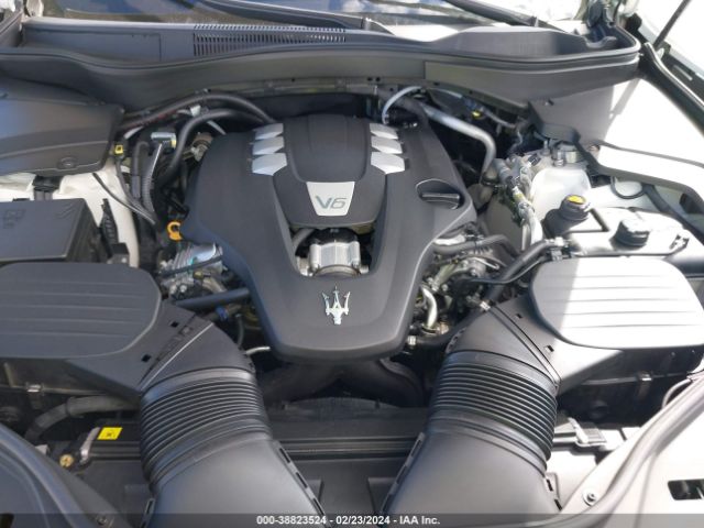 Photo 9 VIN: ZN661XUA9JX302087 - MASERATI LEVANTE 