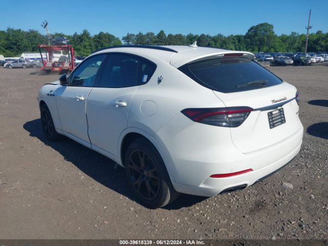 Photo 2 VIN: ZN661XUA9NX387986 - MASERATI LEVANTE 