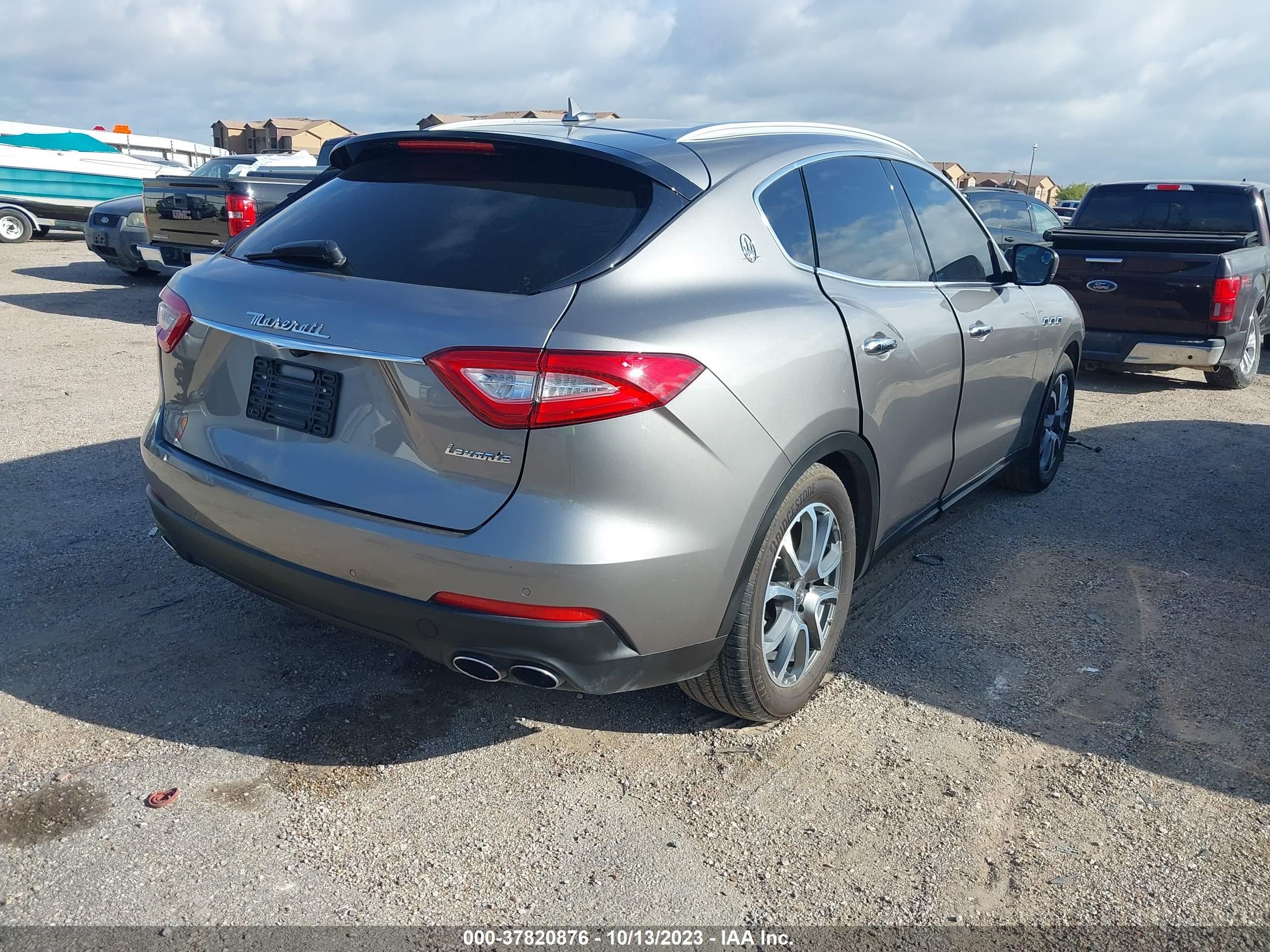 Photo 4 VIN: ZN661XUAXHX207189 - MASERATI LEVANTE 