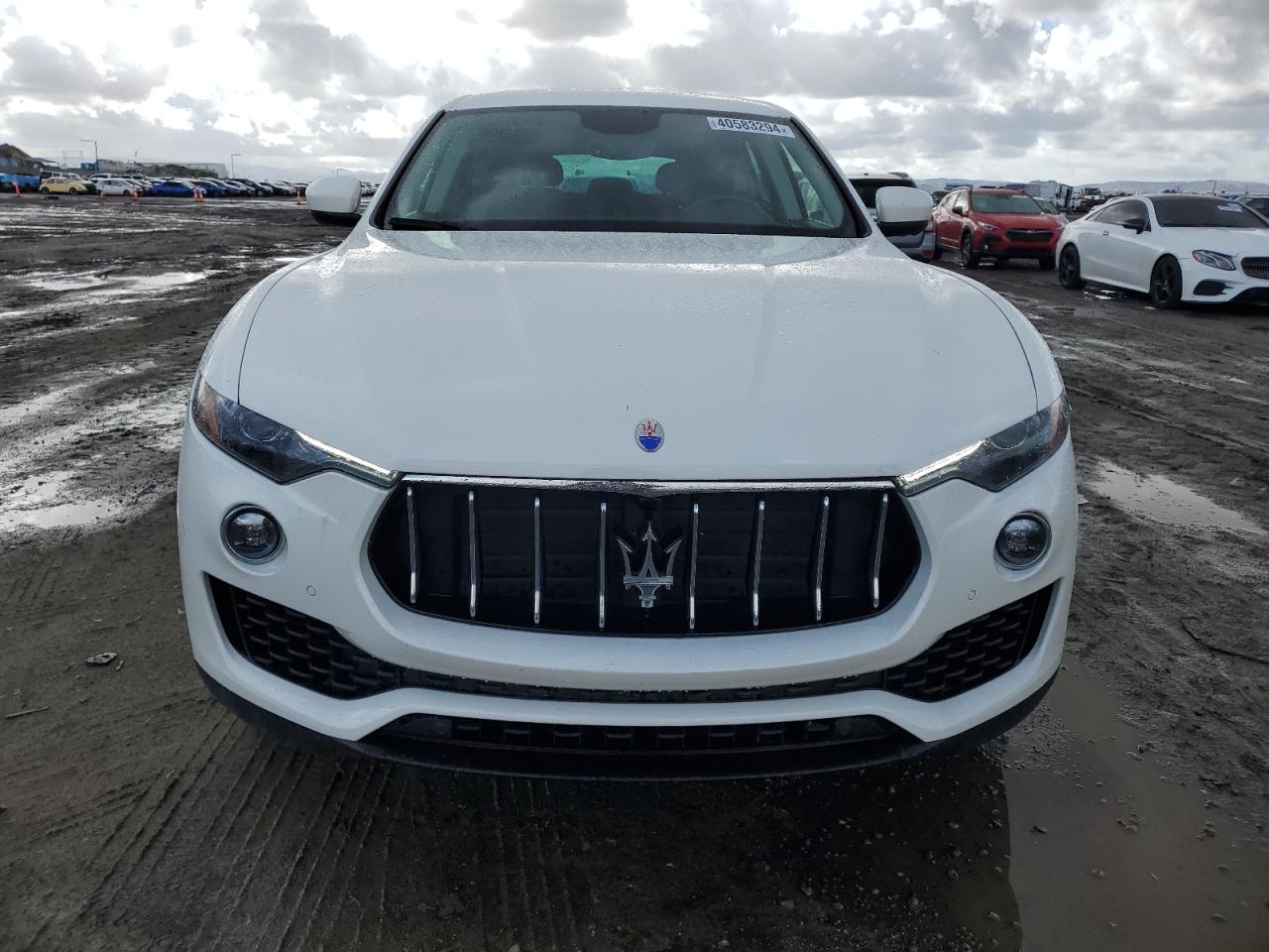 Photo 4 VIN: ZN661XUAXHX250088 - MASERATI LEVANTE 