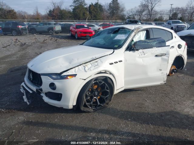 Photo 1 VIN: ZN661XUAXJX279001 - MASERATI LEVANTE 