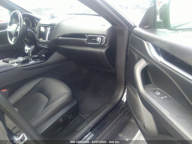 Photo 4 VIN: ZN661XUAXKX313861 - MASERATI LEVANTE 