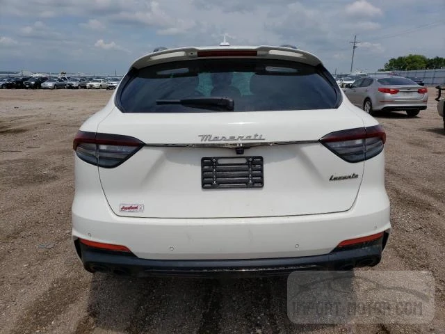 Photo 5 VIN: ZN661XUAXNX383073 - MASERATI LEVANTE 