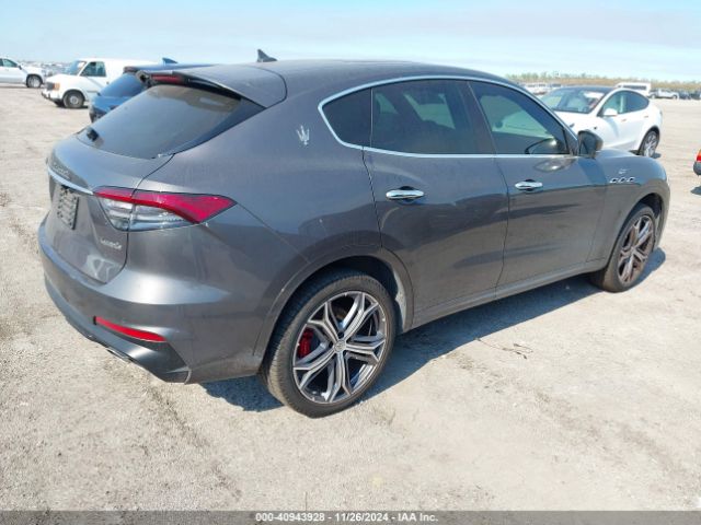 Photo 3 VIN: ZN661XUAXNX388001 - MASERATI LEVANTE 