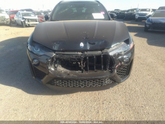 Photo 5 VIN: ZN661XUAXNX400339 - MASERATI LEVANTE 