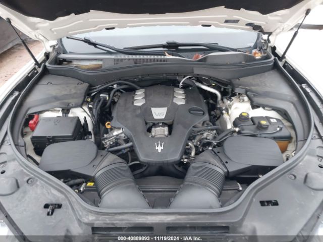 Photo 9 VIN: ZN661XUL1JX304465 - MASERATI LEVANTE 