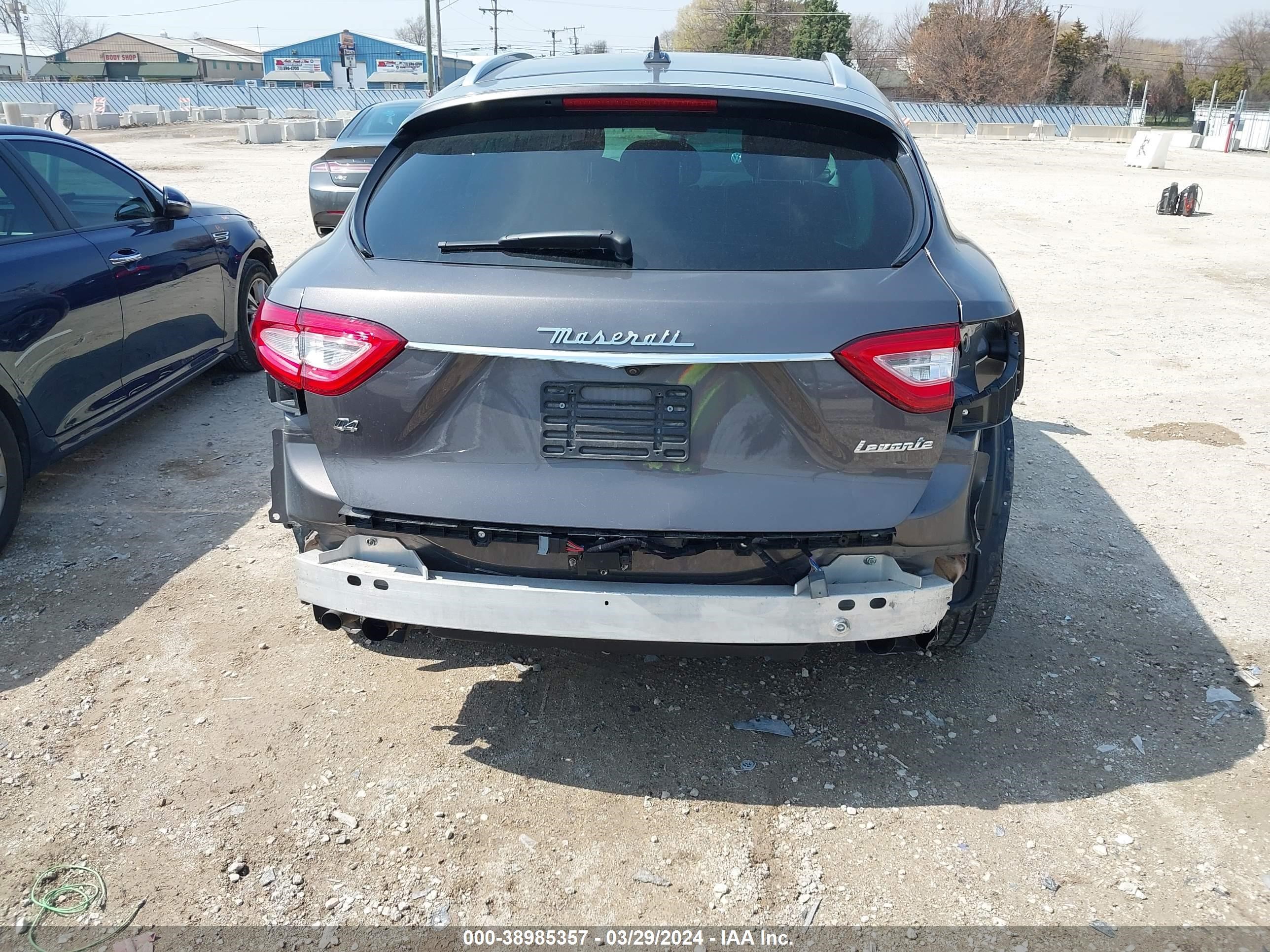 Photo 16 VIN: ZN661XUL2KX309336 - MASERATI LEVANTE 