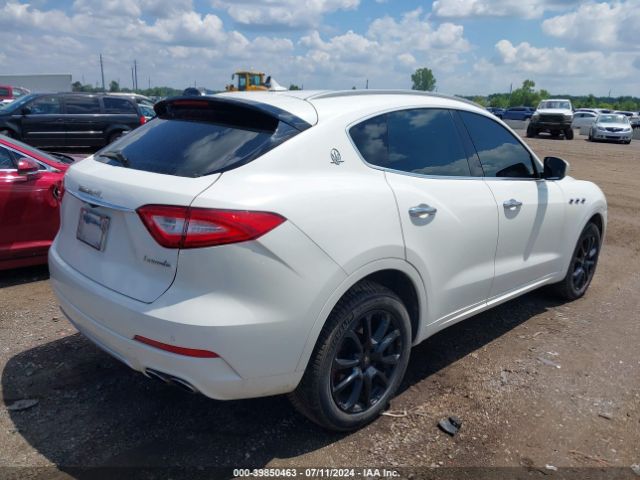 Photo 3 VIN: ZN661XUL4HX199334 - MASERATI LEVANTE 