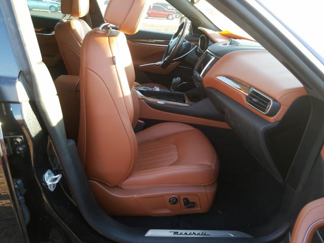 Photo 4 VIN: ZN661XUL4JX288388 - MASERATI LEVANTE 